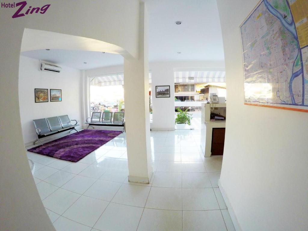 Hotel Zing Phnom Penh Luaran gambar
