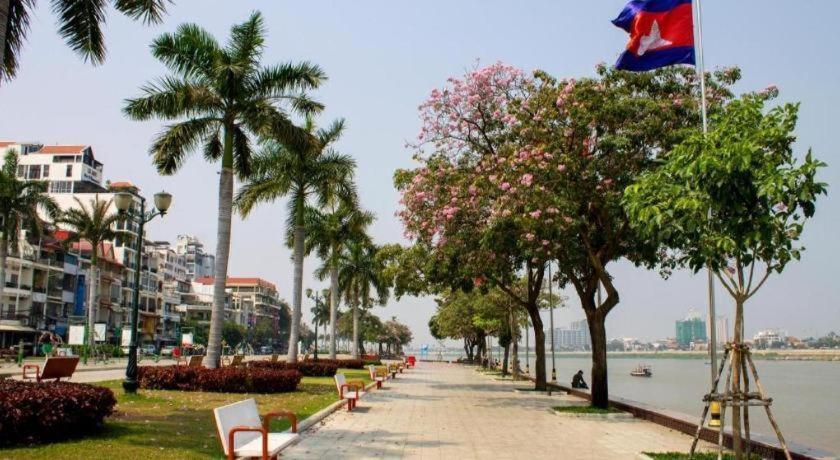 Hotel Zing Phnom Penh Luaran gambar